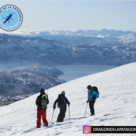 Turismo Y Cabanas Dragon De La Patagonia Lejlighed Cochrane Eksteriør billede